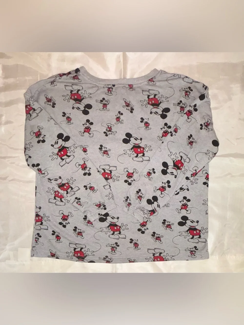 Disney Women’s/Unisex Gray Mickey Mouse Print Pajama Set - Red & Black Size M - Picture 3 of 8